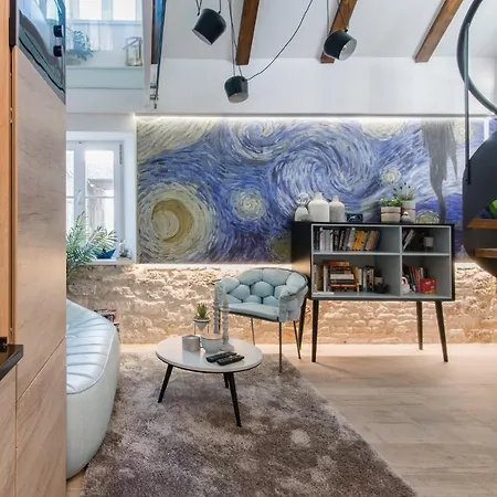 דירה Luxury Castle No1 Loft With A Sauna
